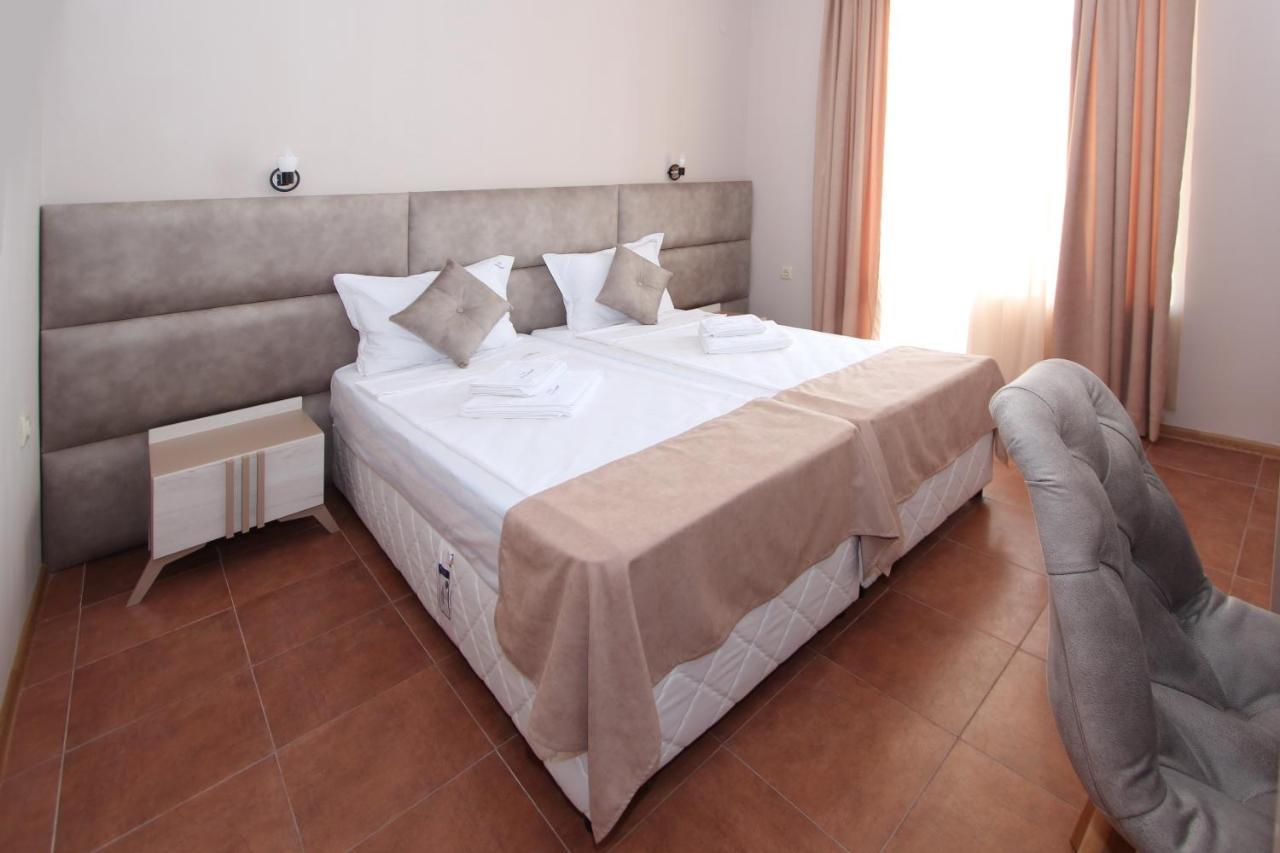 Hotel Perla Beach Sozopol Buitenkant foto