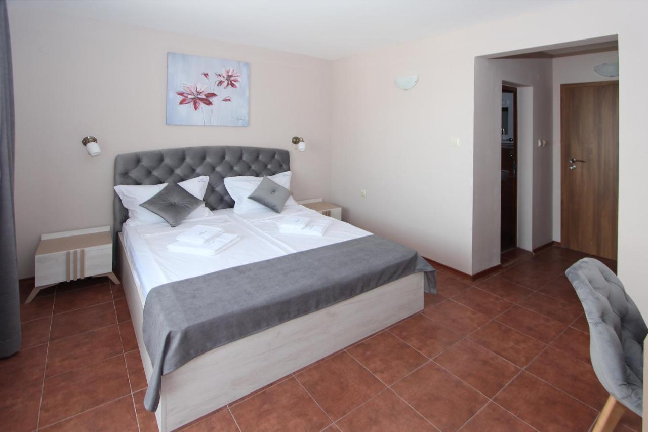 Hotel Perla Beach Sozopol Buitenkant foto